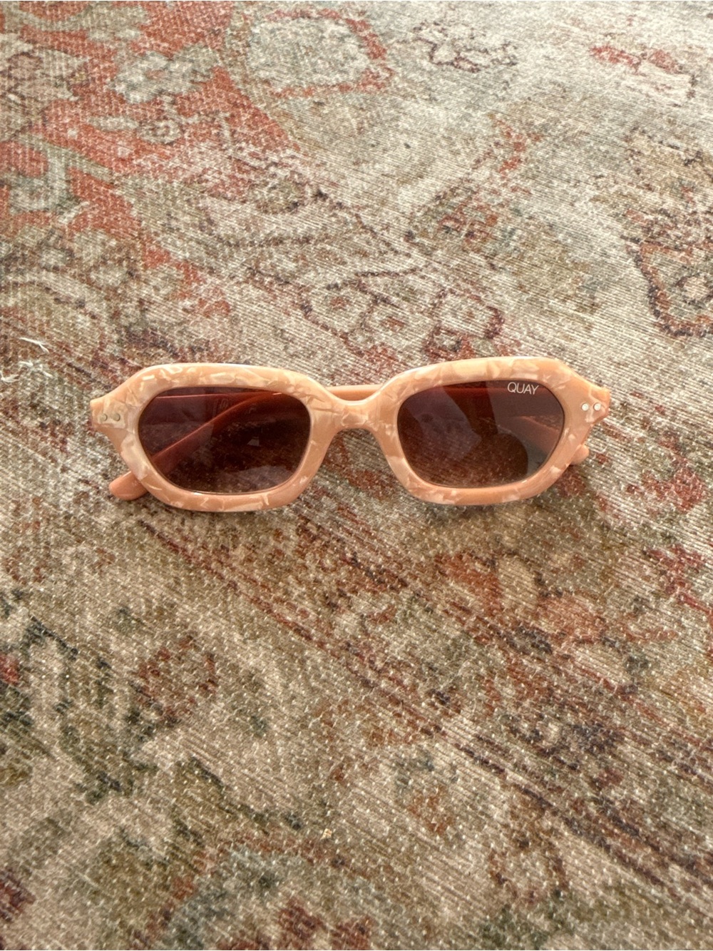 Quay Australia Peach Marble Oval Sunglasses